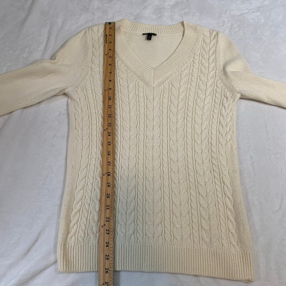 Talbots Cable Knit Sweater Women Medium Ivory V-Neck Lambswool Blend - Picture 10 of 10